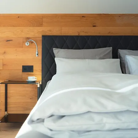 Black Summit Boutique Hotel 4*