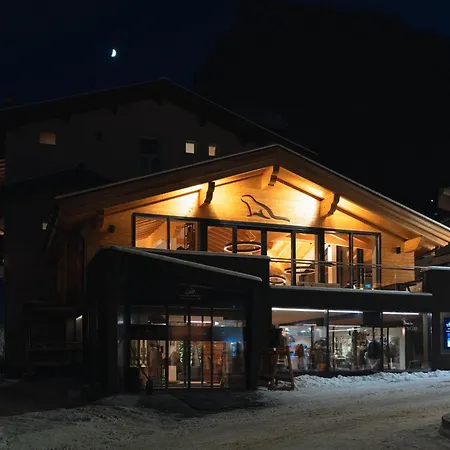 Black Summit Boutique * Samnaun