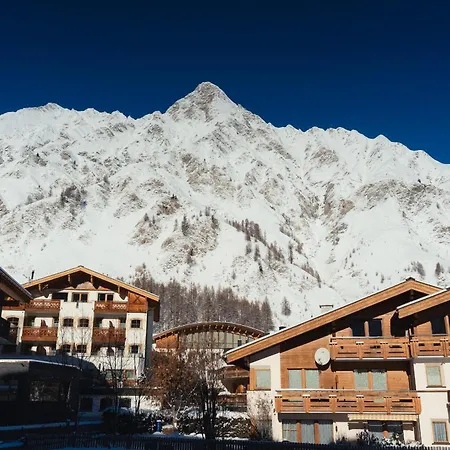 Black Summit Boutique Samnaun