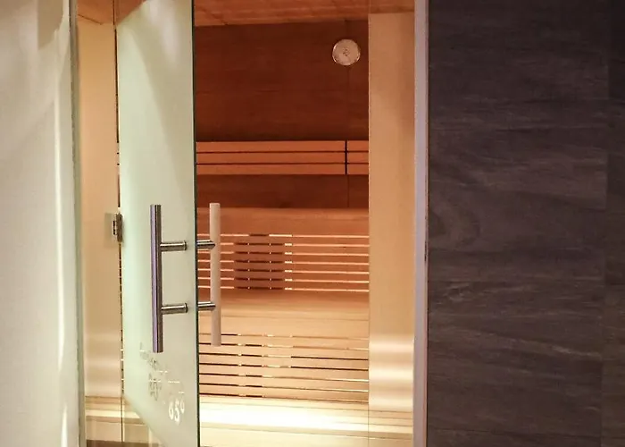 Black Summit Boutique Hotel