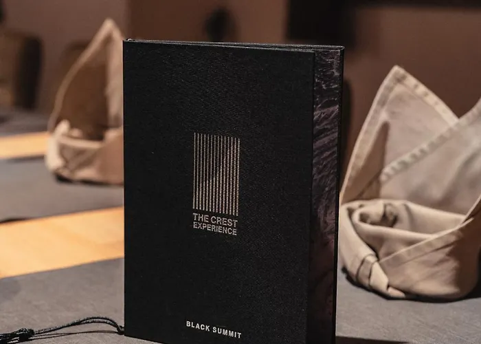 Black Summit Boutique 4*