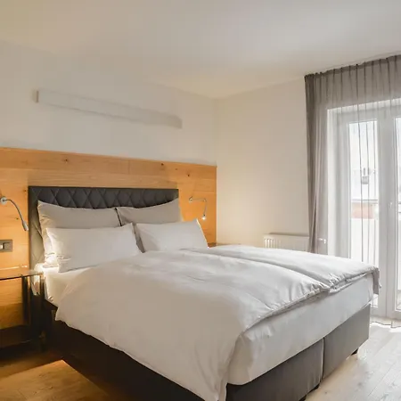 Black Summit Boutique 4* سامنون