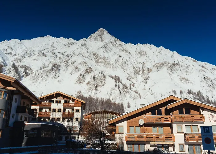 Black Summit Boutique سامنون